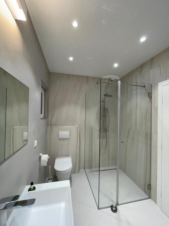 Apartment Rahat Liznjan Luaran gambar