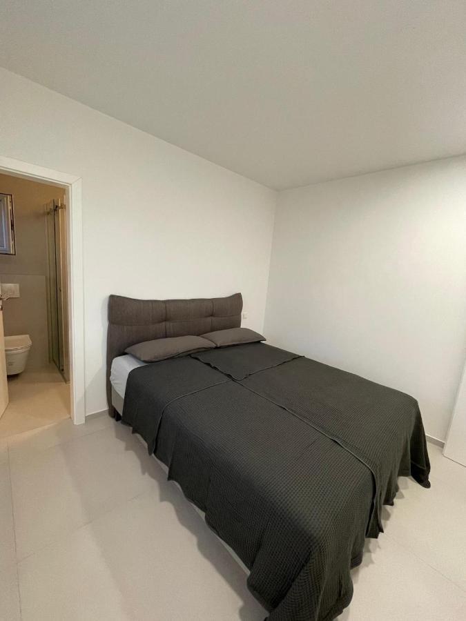 Apartment Rahat Liznjan Luaran gambar